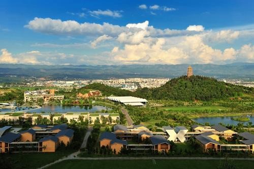 弥勒新广农牧科技环控孵化